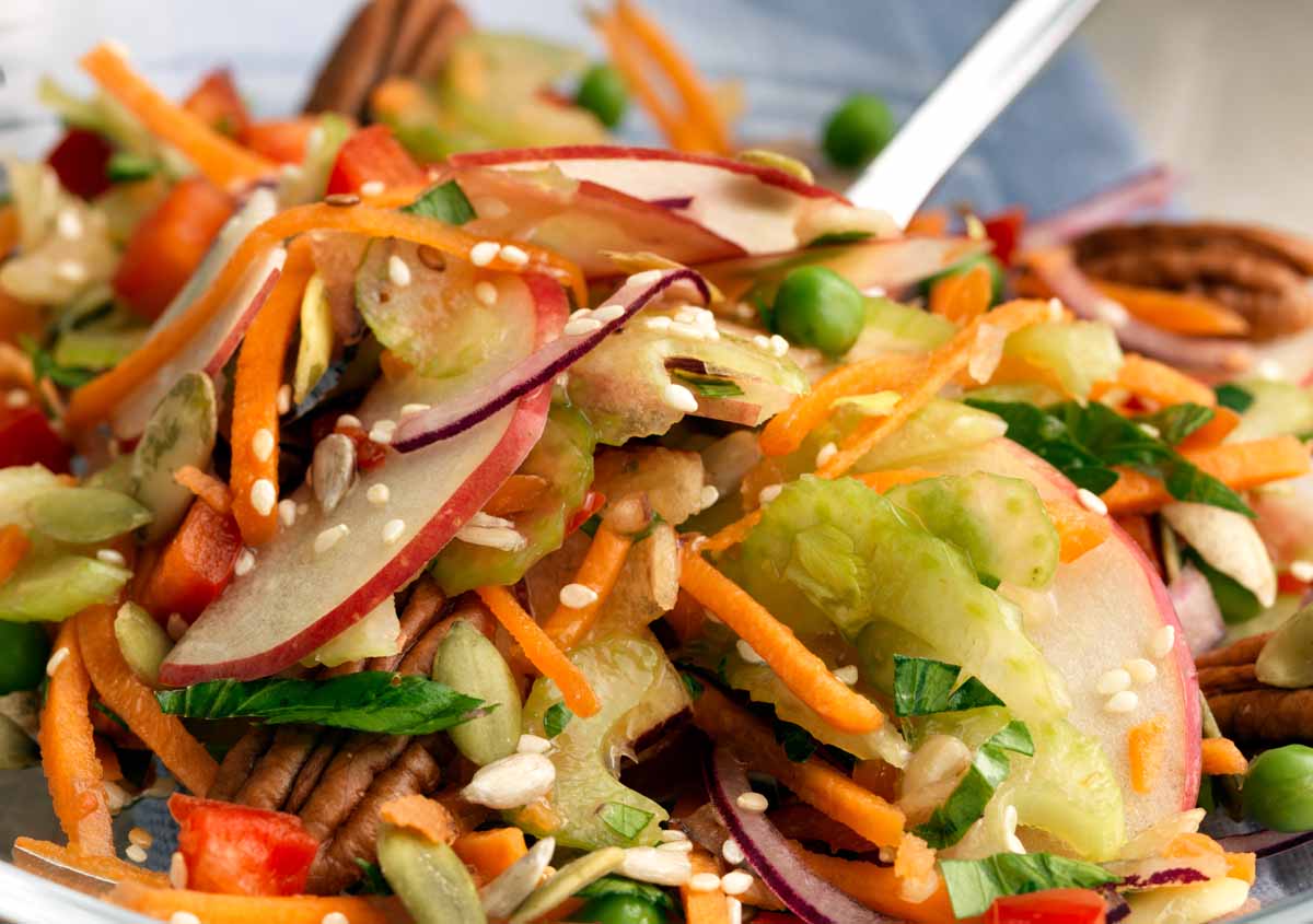 Rainbow Salad - Vegan - Laura's Idea